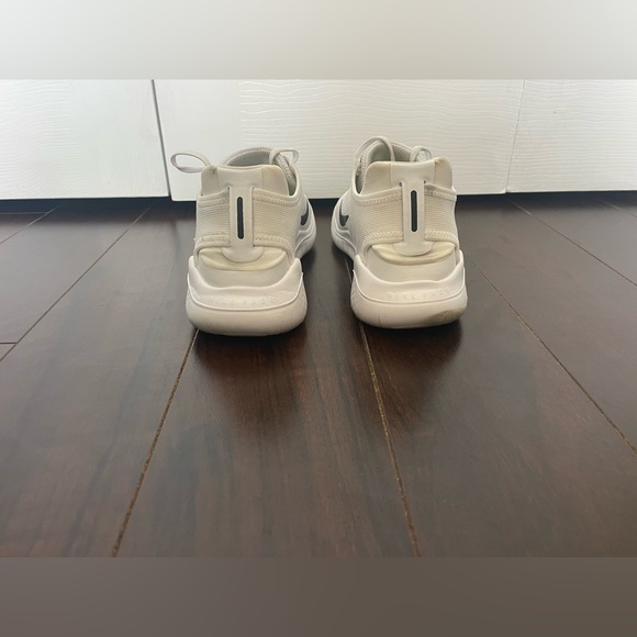 Men’s Nike Free Run 2018 - Picture 8 of 9